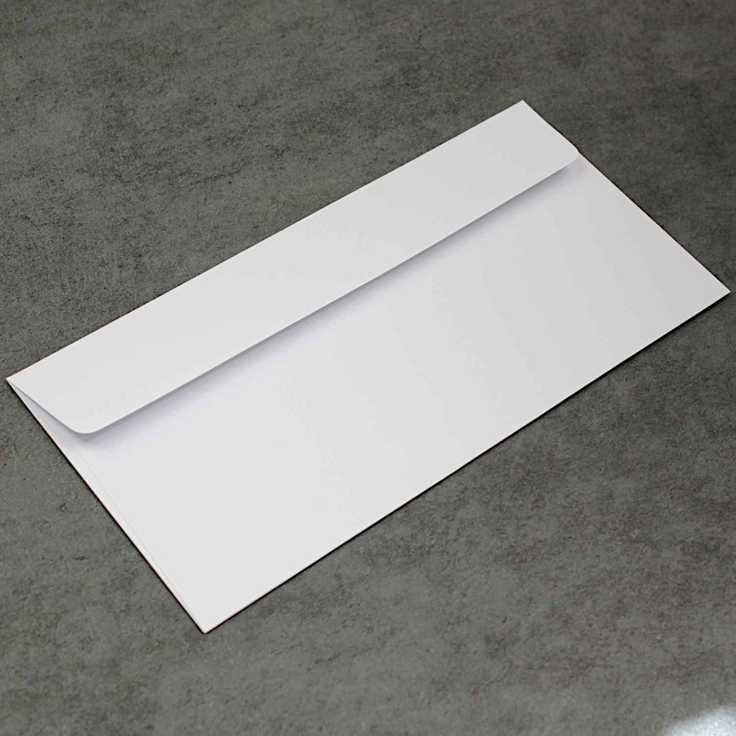 DL 110x220mm White Peel & Seal Envelopes (None Window)