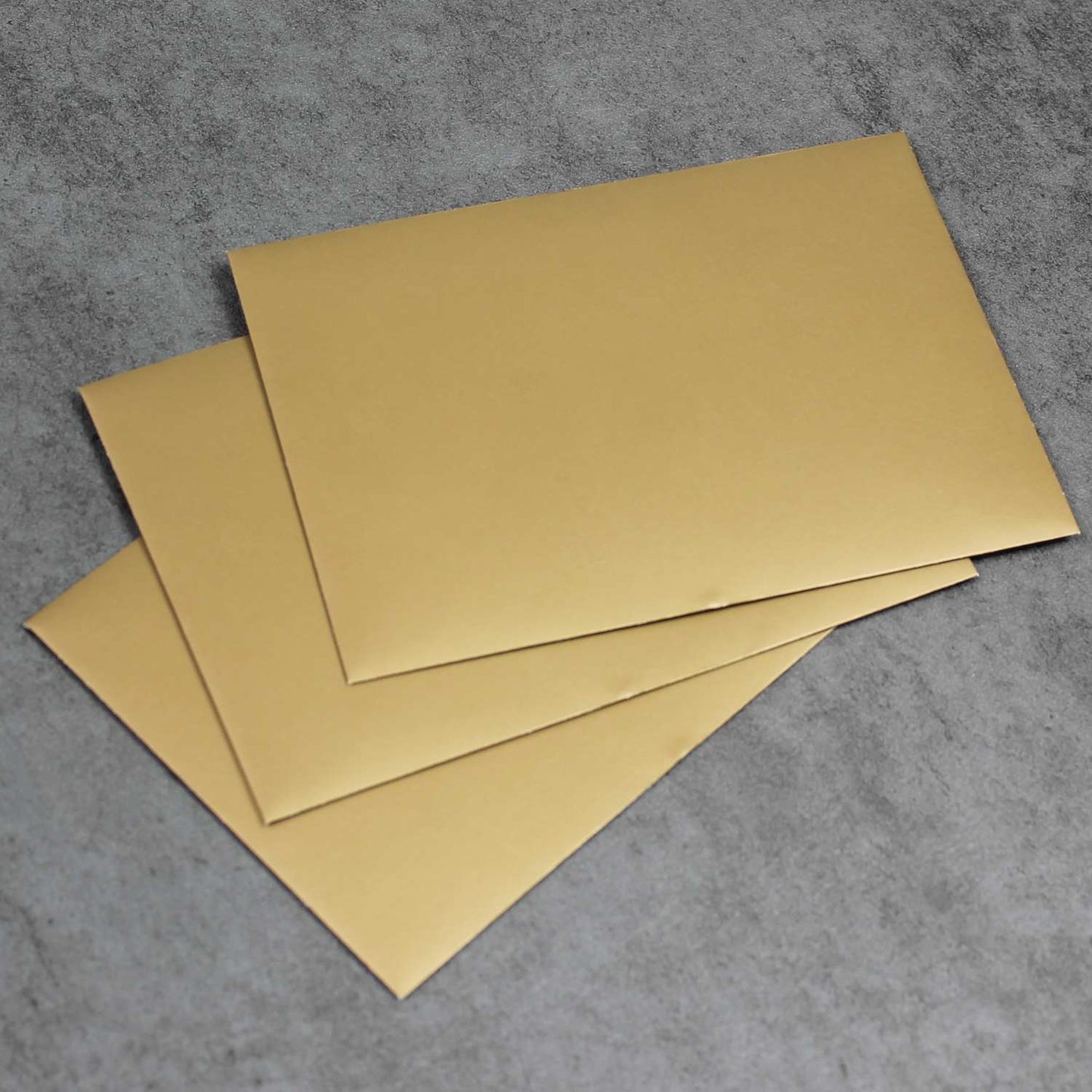 C6 114x162mm Gold Peel & Seal Envelopes (None Window)