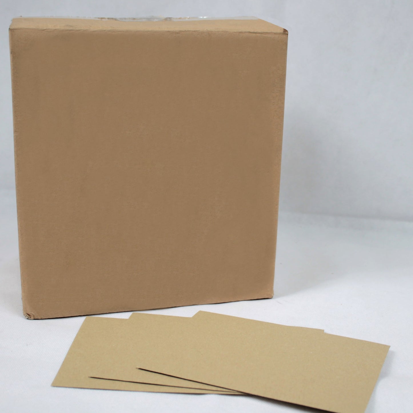 114x162mm C6 Manilla Gummed Envelopes (None Window)
