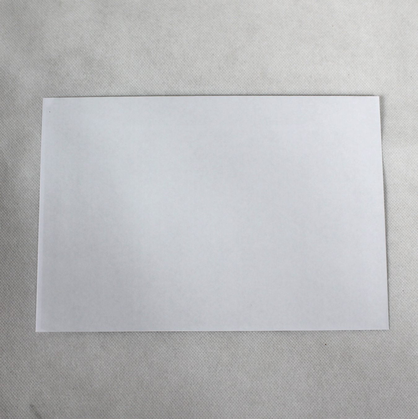 162x235mm C5+ White Gummed Envelopes (None Window)